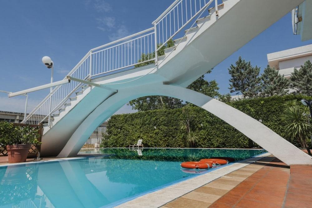 Hotel Bizantino Massafra Luaran gambar